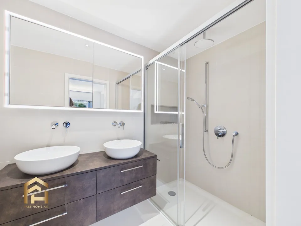 4.5-Room Penthouse Apartment Above the Roofs of Naters – photo 12 of 13