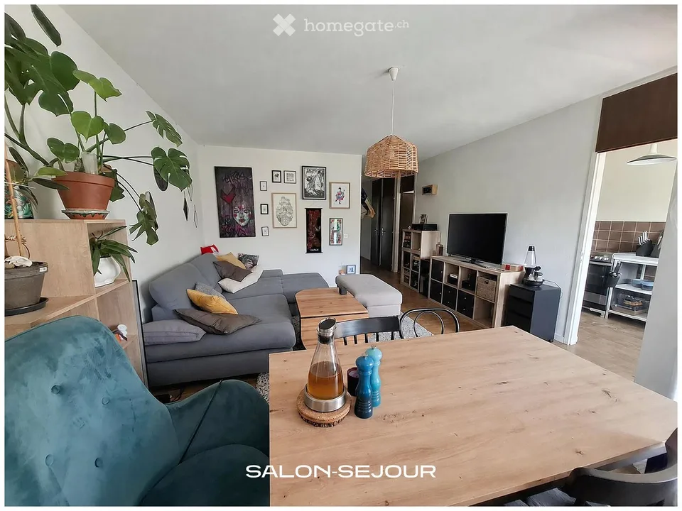 Four-room apartment with balcony in Meyrin