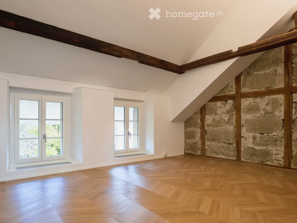 Charmant appartement 2.5 pièces sur la place historique Niklaus-Thut à Zofingen