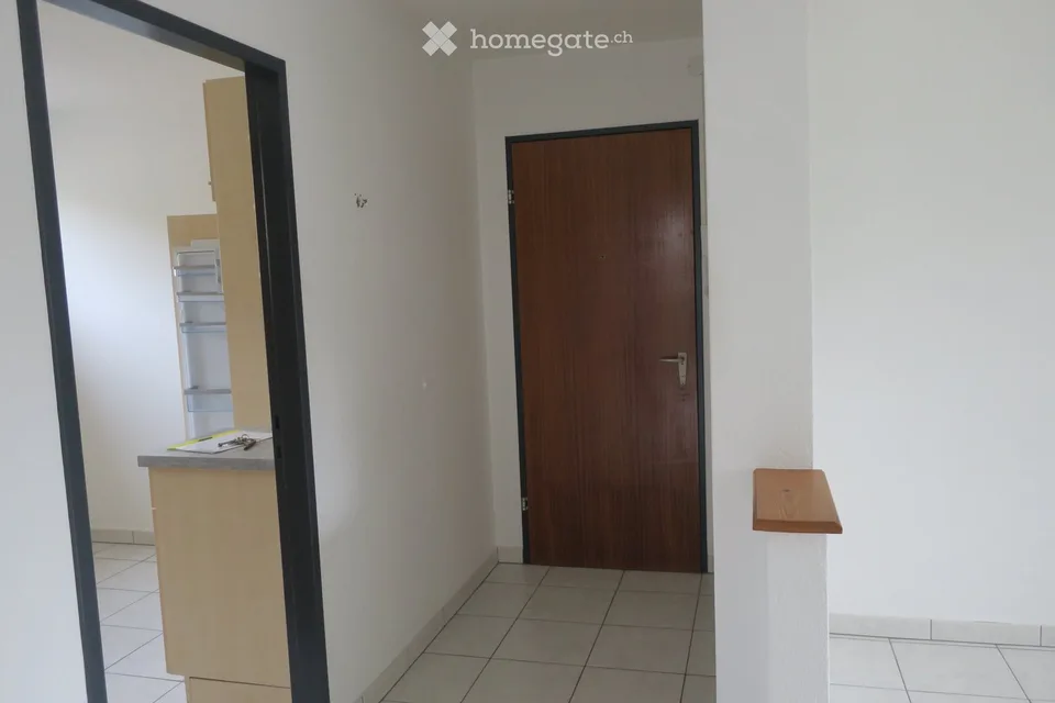 Appartamento 3.5 locali luminoso con balcone a Delémont