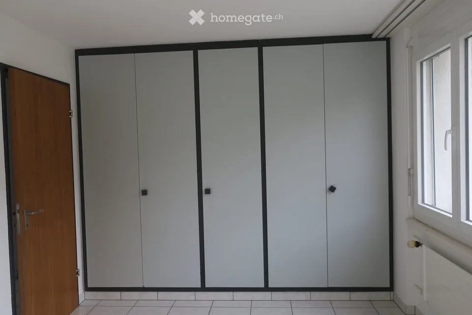 Appartamento 3.5 locali luminoso con balcone a Delémont
