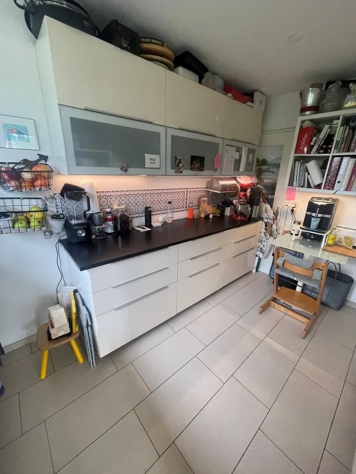 Schöne, grosse Wohnung befristet bis 31.01.2027 zu vermieten