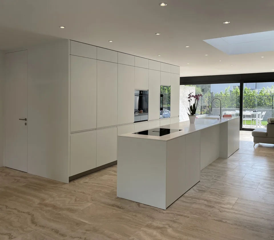 GRONO AFFITTASI/VENDESI ULTIMA CASA A SCHIERA DI STANDARD SUPERIORE