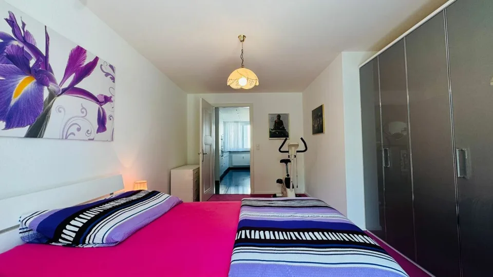 Appartamento di 3,5 locali ben mantenuto a Binningen con ascensore, balcone di 12 m² e torre di lavanderia privata – foto 10 di 18