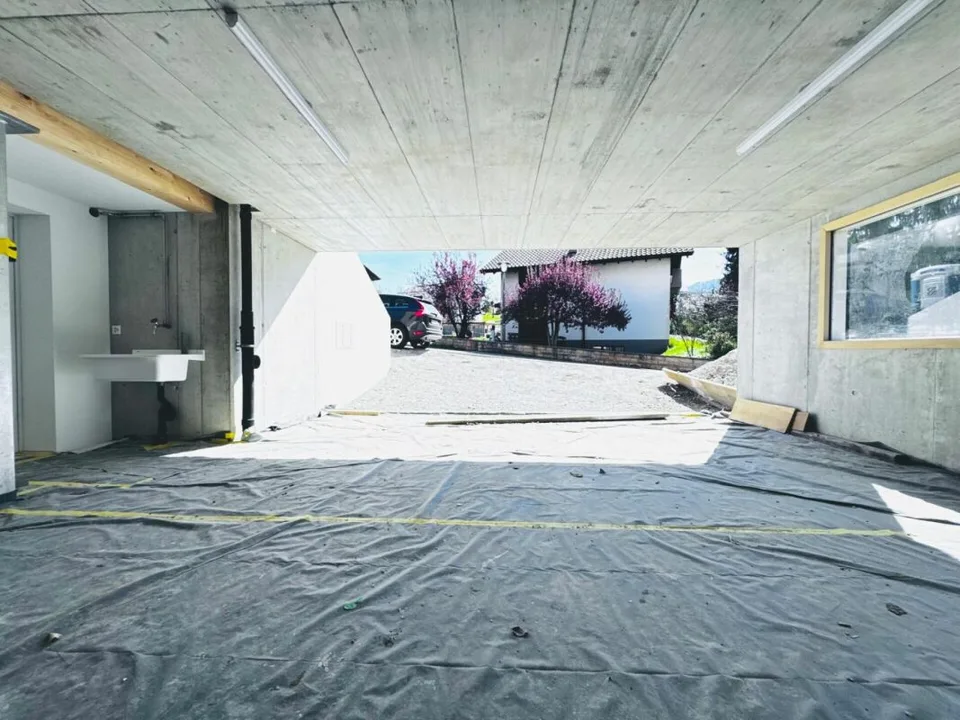 Casa unifamiliare di alta qualità di 4,5 locali - giardino con vista panoramica, carport + PP, 3 celle umide – foto 26 di 29