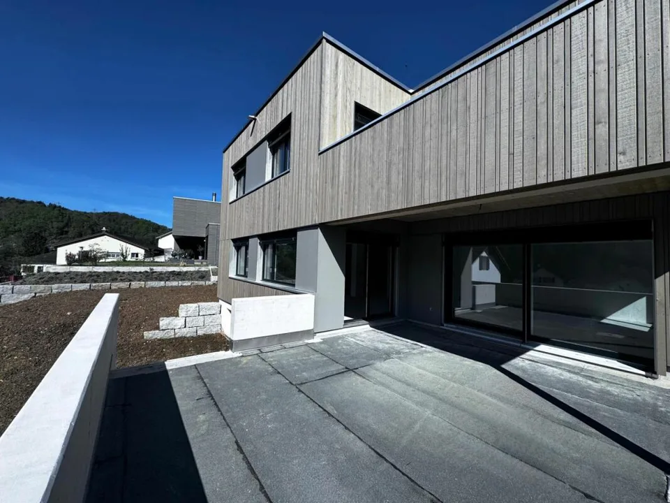 Casa unifamiliare di alta qualità di 4,5 locali - giardino con vista panoramica, carport + PP, 3 celle umide – foto 9 di 29