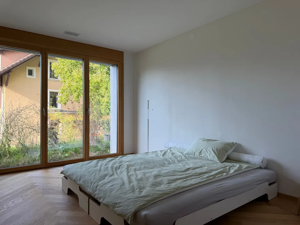 Moderne 3.5-Zimmer-Neubauwohnung in Hünibach – Foto 4 von 12