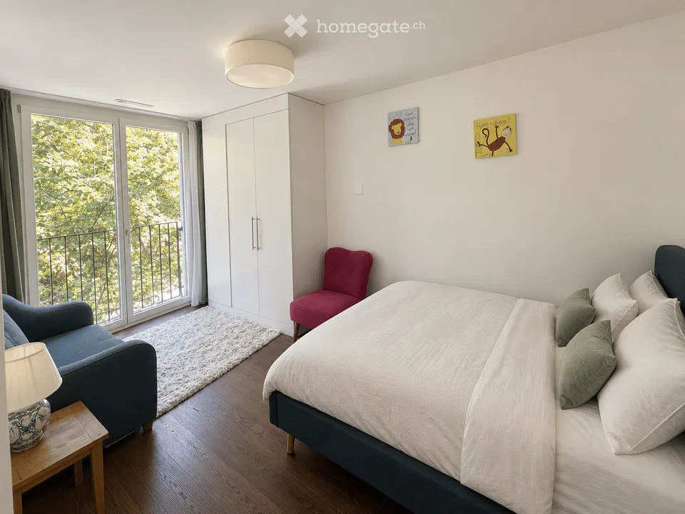 201 m² Attika-Maisonette mit Alpenblick, drei Terrassen und Whirlpool