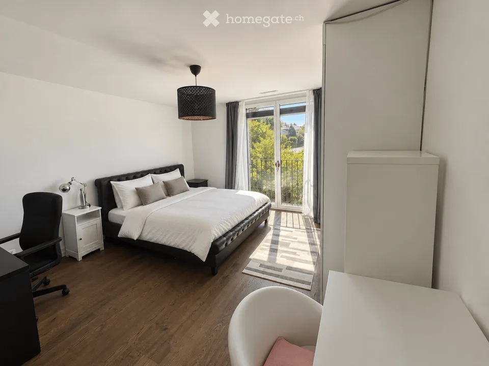 201 m² Attika-Maisonette mit Alpenblick, drei Terrassen und Whirlpool