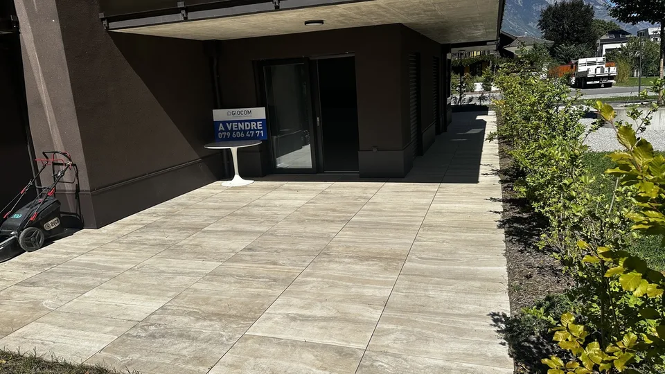 Appartamento recente 3,5 locali, terrazza - giardino nel centro di Martigny – foto 6 di 11