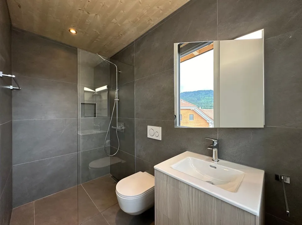 Exclusive 4.5-room gallery apartment in St. Silvester to high standards