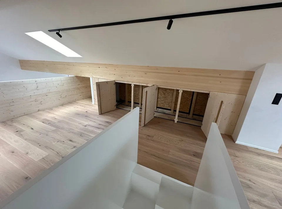 Exclusive 4.5-room gallery apartment in St. Silvester to high standards