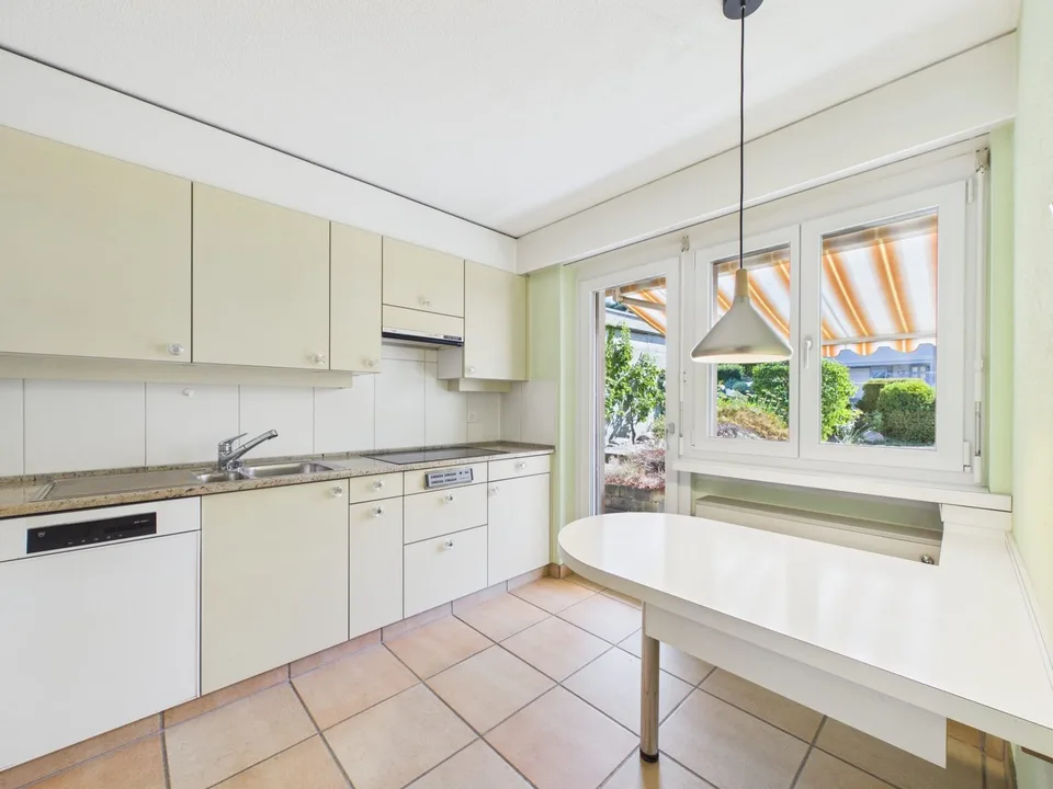 Casa unifamiliare di 6,5 locali in una posizione tranquilla con esposizione solare ideale – foto 7 di 14