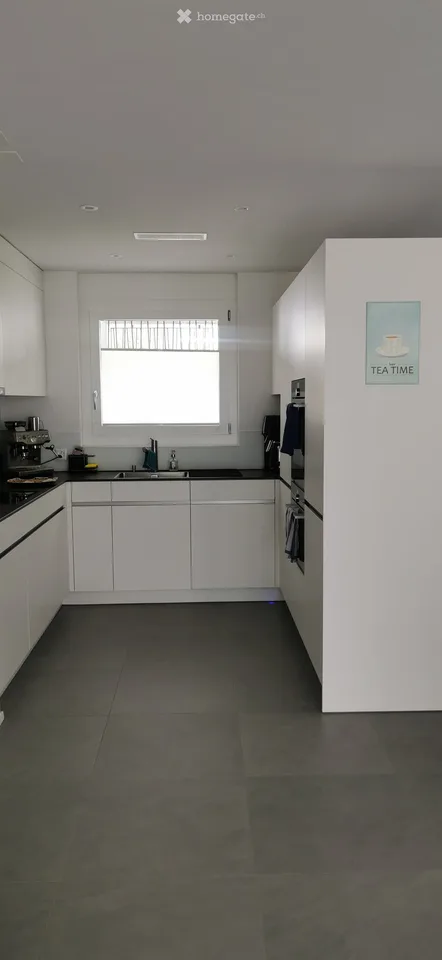 Moderne 3.5-Zimmerwohnung mit Balkon und Top-Anbindung in Elsau