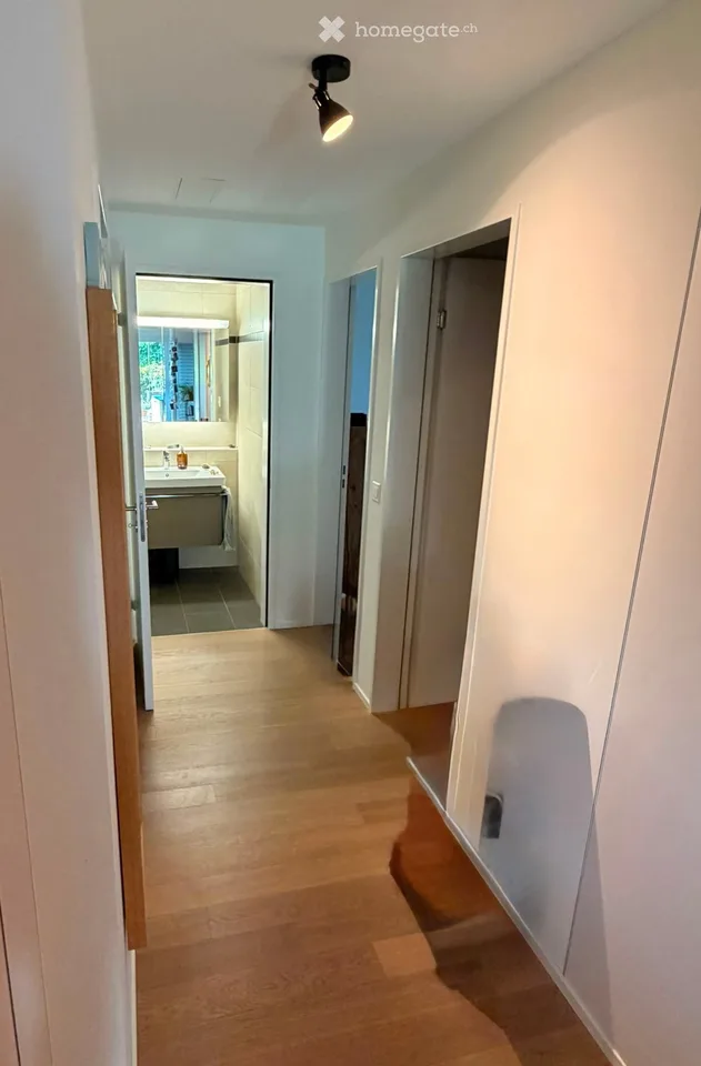 Incantevole appartamento di giardino di 3,5 locali su Seestrasse a Uerikon