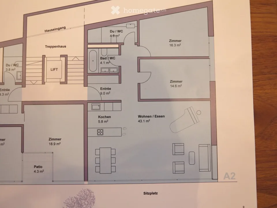 Incantevole appartamento di giardino di 3,5 locali su Seestrasse a Uerikon