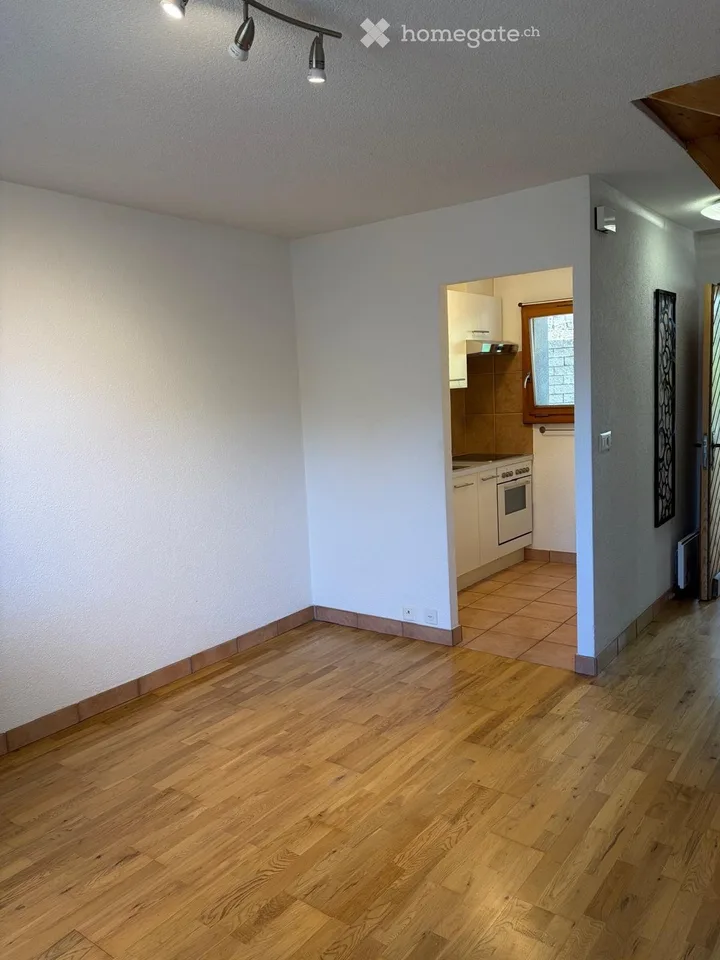 Savièse, joli 2,5 pièces en duplex