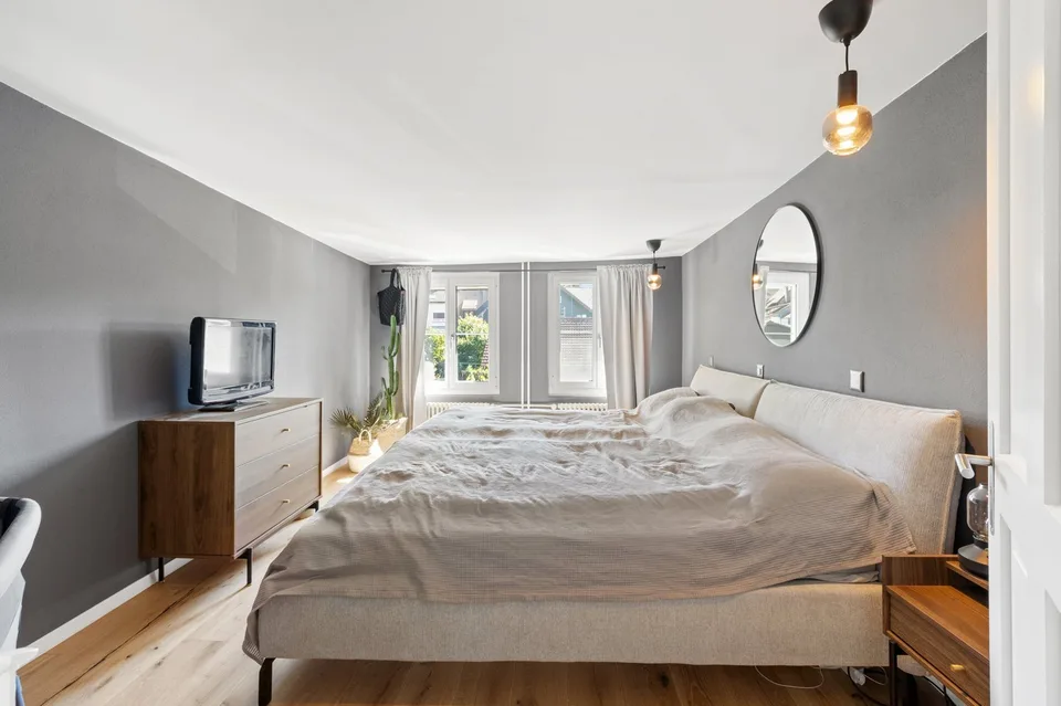 7-Zimmer Reihenhaus mit Charme in Wilchingen kaufen – Foto 6 von 13