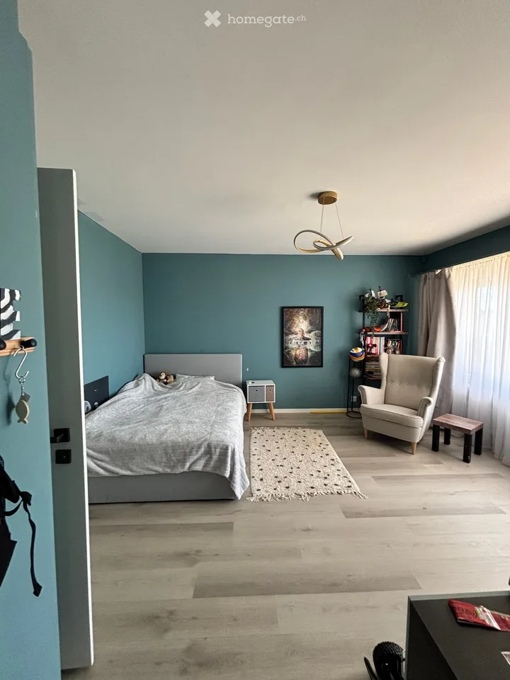 Appartement en duplex de 6,5 pièces avec vue à Thalwil ; LIMITÉ 6-9 mois