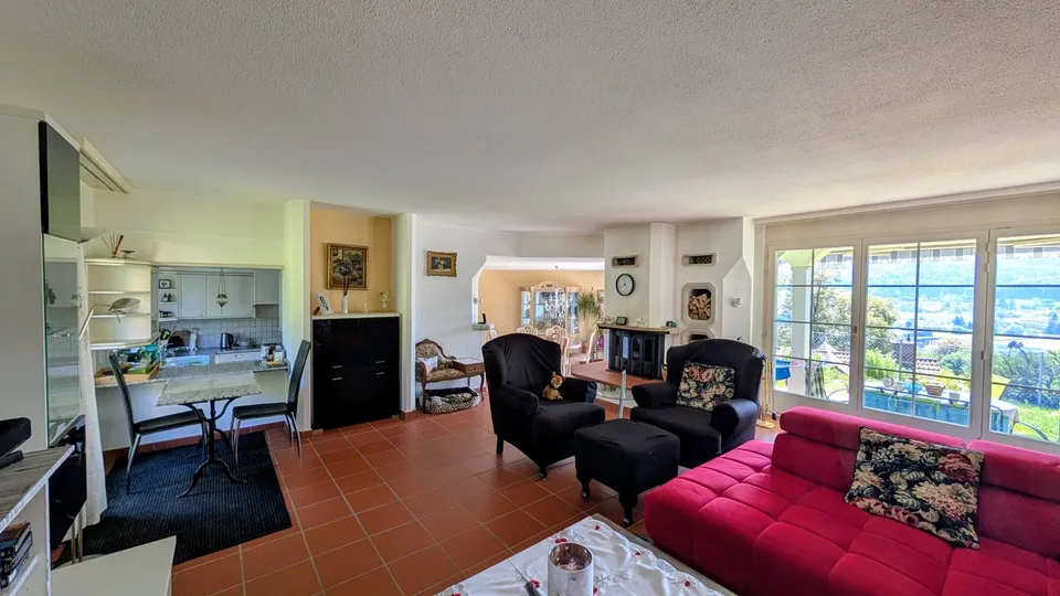 Villa de campagne de rêve avec une vue magnifique – photo 3 sur 30
