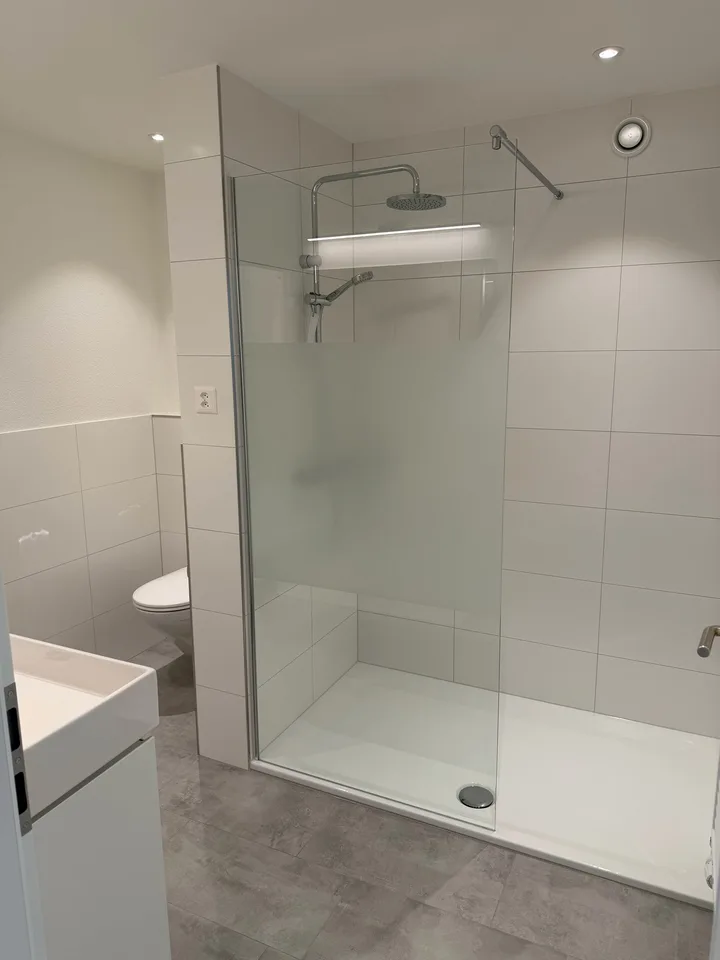 komplett sanierte 3 1/2 Zi. Wohnung im Grünen am Dorfbach