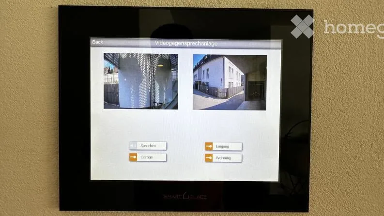 Exclusive bright 4.5-room apartment in a green area with quick connection to Zurich