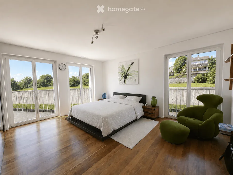 Exclusive bright 4.5-room apartment in a green area with quick connection to Zurich