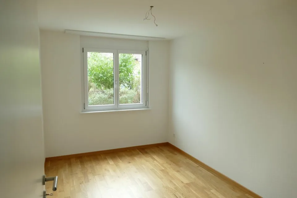 4.5-room apartment with garden seating - in the Spitzi 1, Wahlen