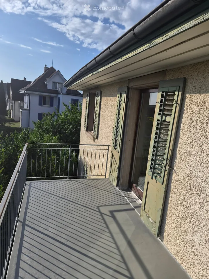 Charmante 3.5-Zimmer-Maisonettewohnung in Wallisellen