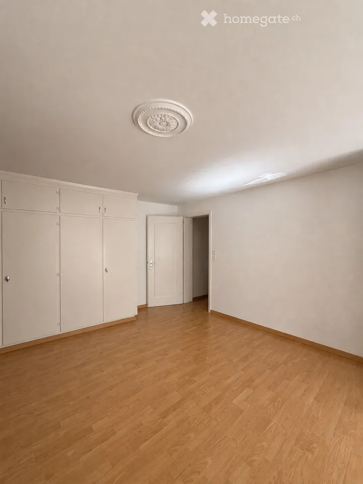 Office / Storage room in the old town with private WC & rooftop terrace