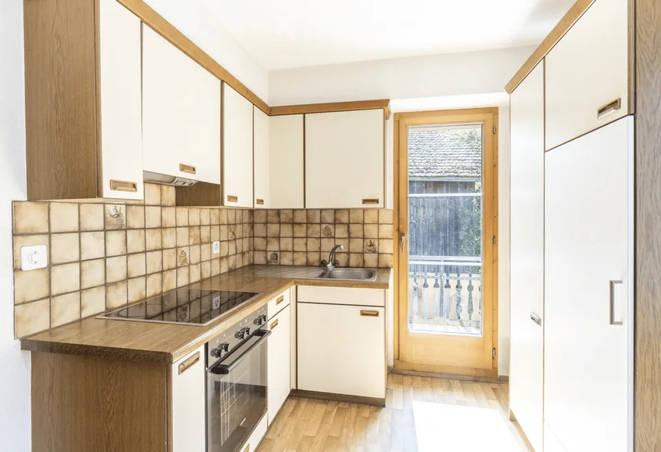 Helle 4.5-Zimmer-Wohnung mit Balkon und schöner Aussicht in Bonaduz