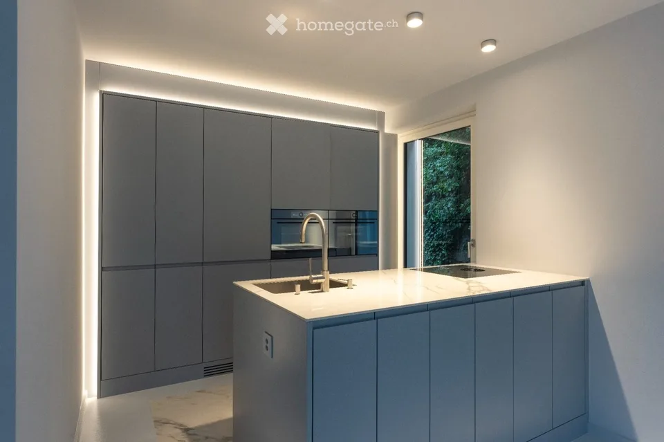 First rental after complete renovation – stylish living with house character, garage and garden in Chur