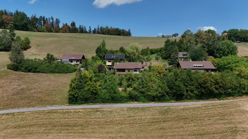 A home with space for life, family, and new ideas – photo 2 of 15
