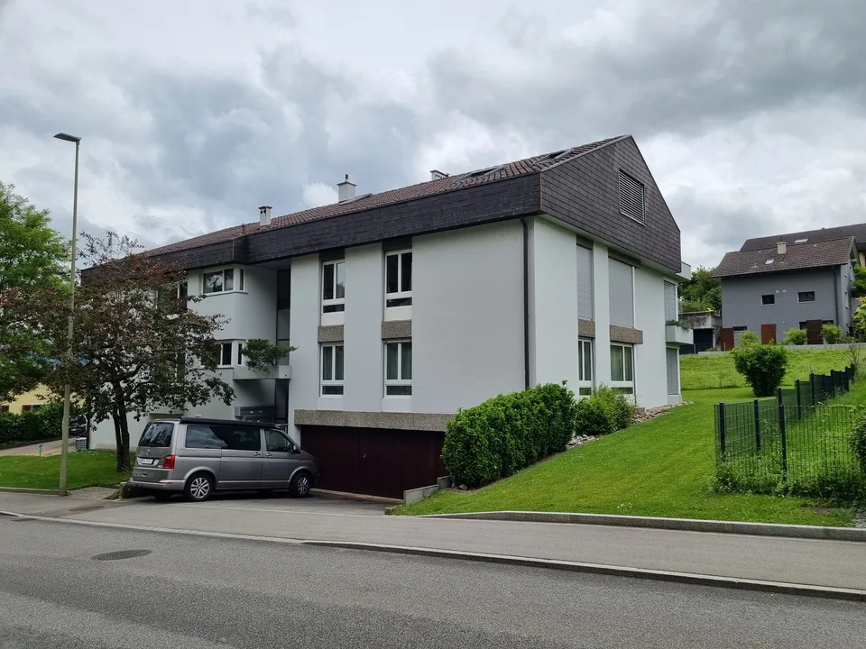 Helle und gemütliche 2 ½ Zi-Whg in Laufen
