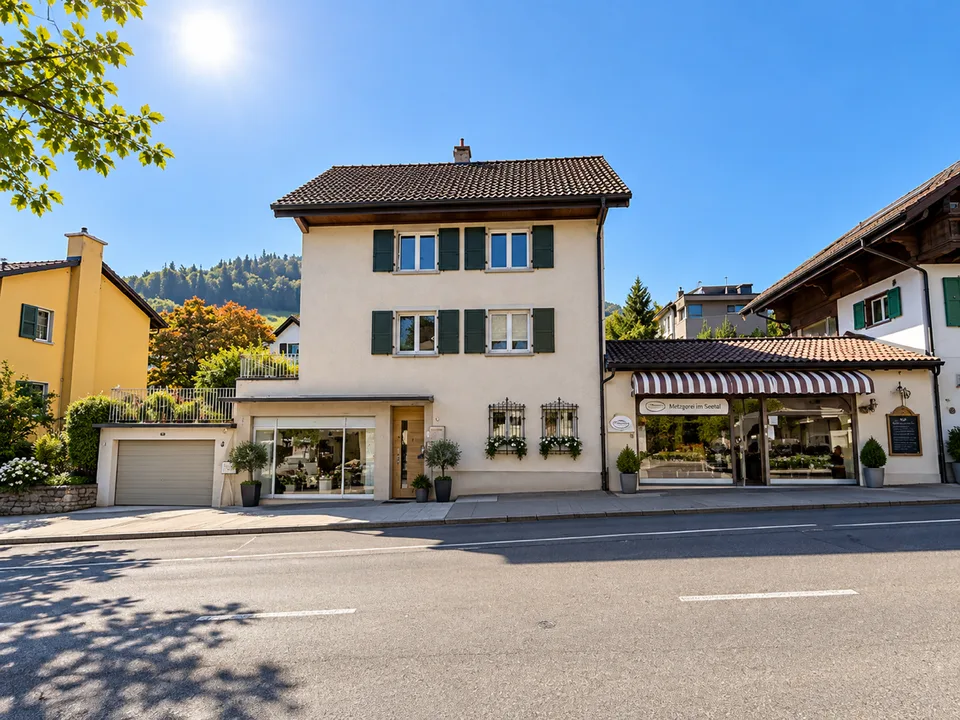 Maison de deux familles charmante avec espace commercial à Spiegel – photo 3 sur 15