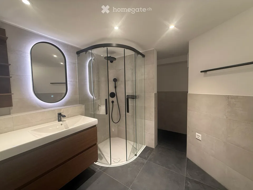Newly Renovated 3.5-Room Garden Apartment in Oberägeri – Available Immediately