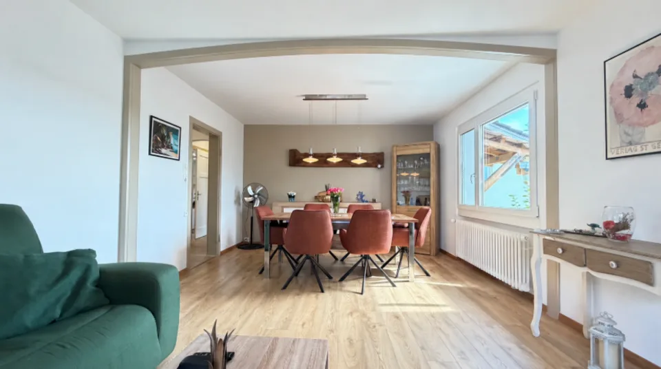 Freistehendes Einfamilienhaus mit grosser Aussichtsterrasse in Frenkendorf – Foto 8 von 16