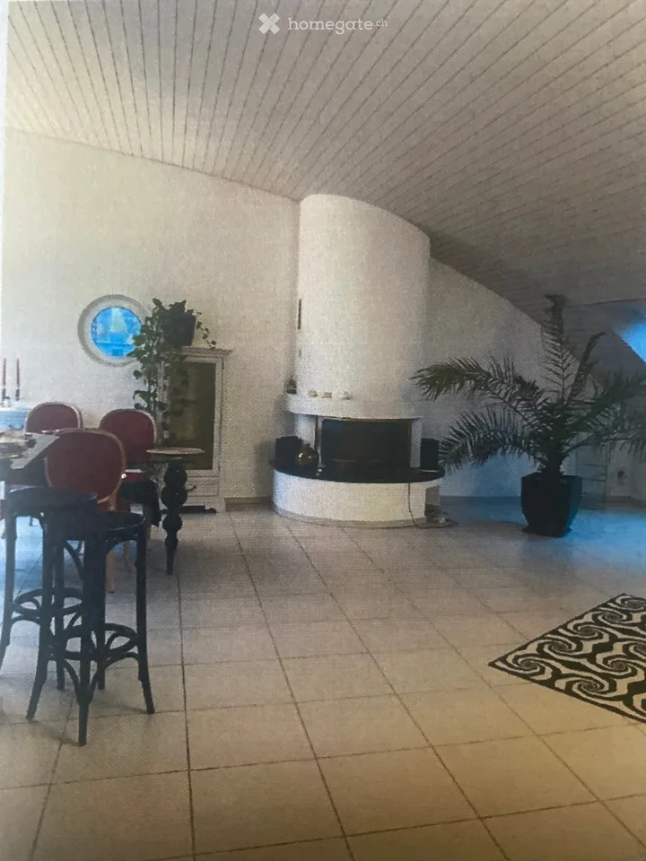 4.5 room attic apartment with 54m2 south terrace