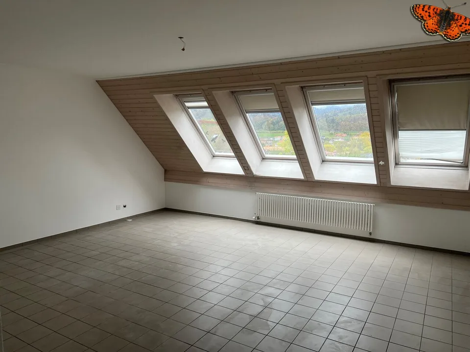 Duplex of 4½ rooms in Châtel-St-Denis, bright and cozy