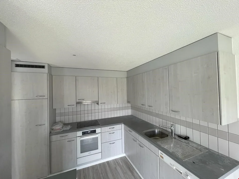 Charmant appartement 3.5 pièces à Ins avec balcon