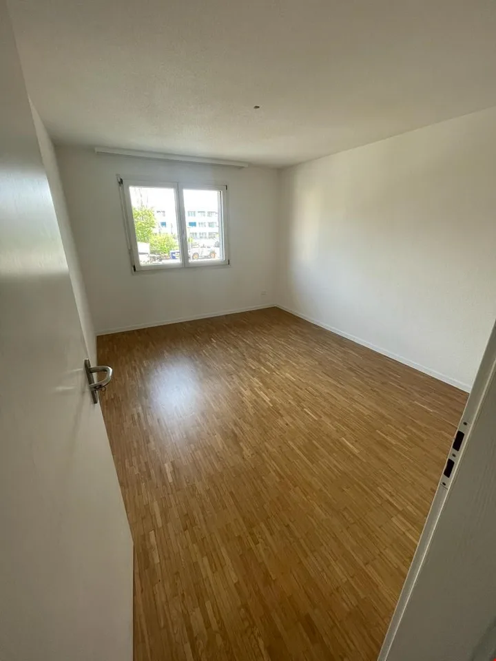 Charmant appartement 3.5 pièces à Ins avec balcon