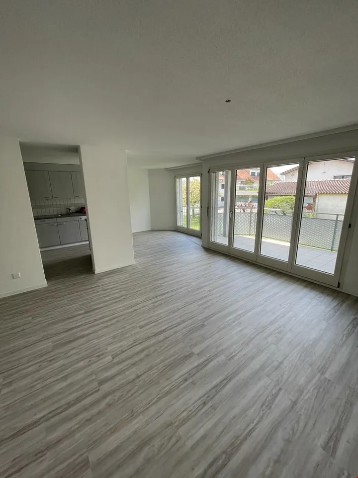 Charmant appartement 3.5 pièces à Ins avec balcon