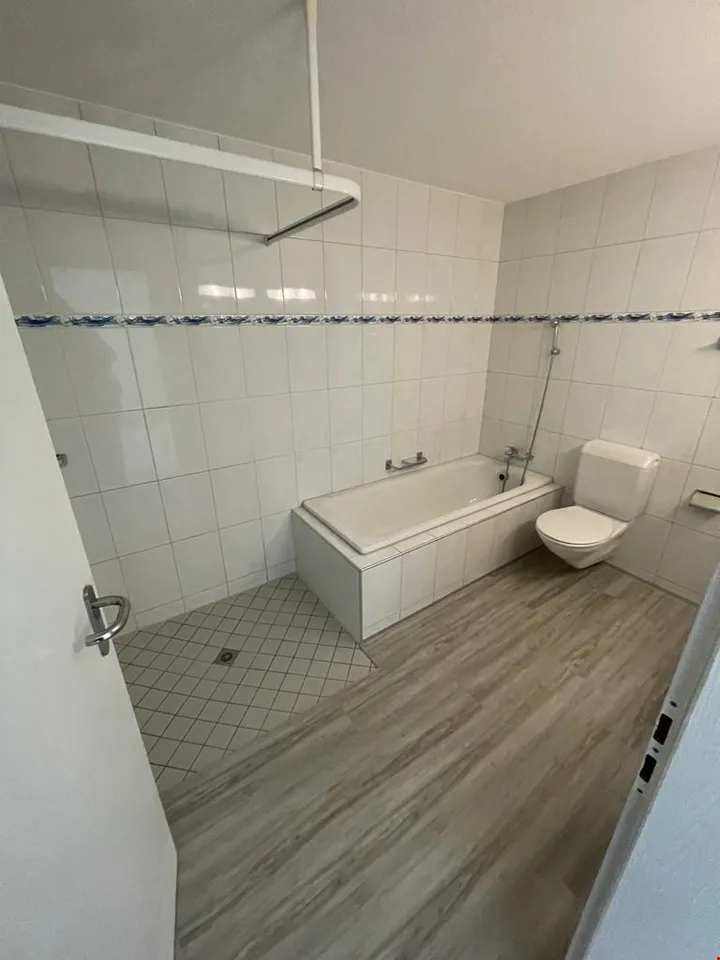 Charmant appartement 3.5 pièces à Ins avec balcon