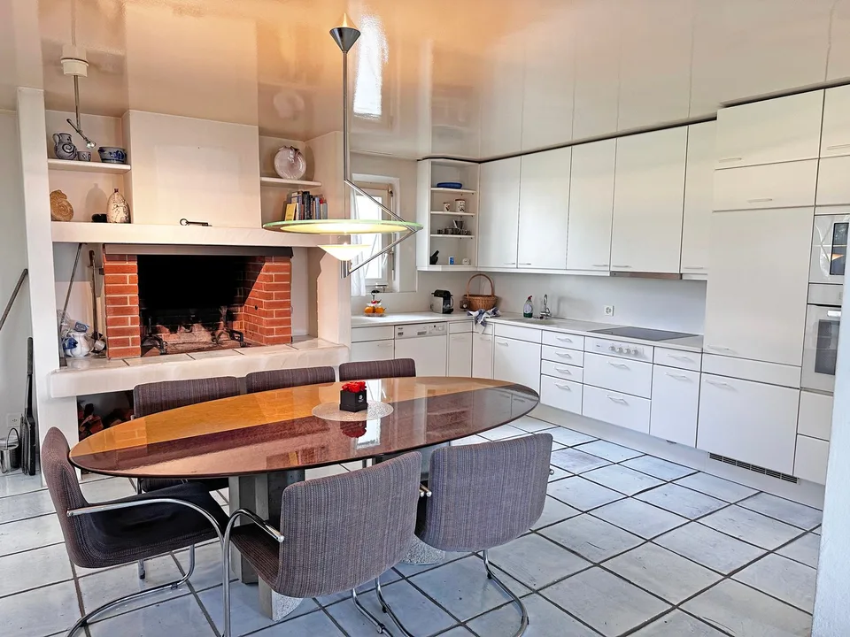 Exclusive two-story apartment with a panoramic view of Zurich – photo 2 of 13