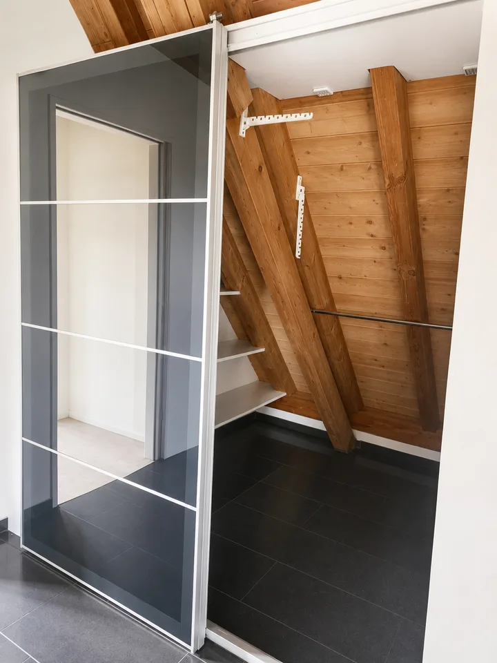 Charmant appartement maisonnette 4 pièces avec autorisation de balcon - situation centrale – photo 6 sur 13