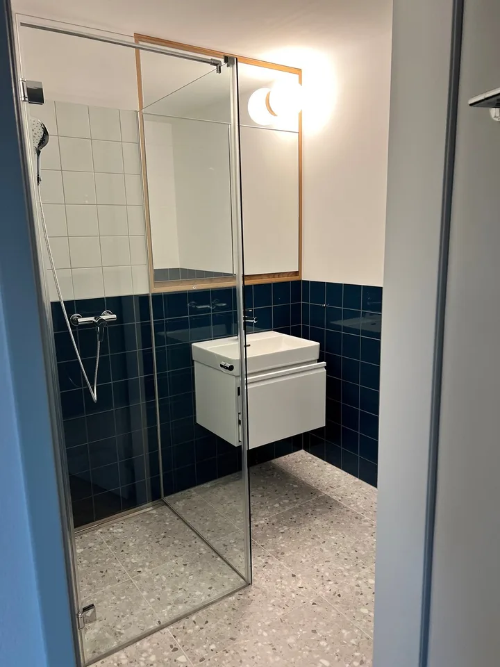 Wohnen im Grünen Moderne 3.5-Zimmerwohnung in Zürich-Witikon – Foto 7 von 8