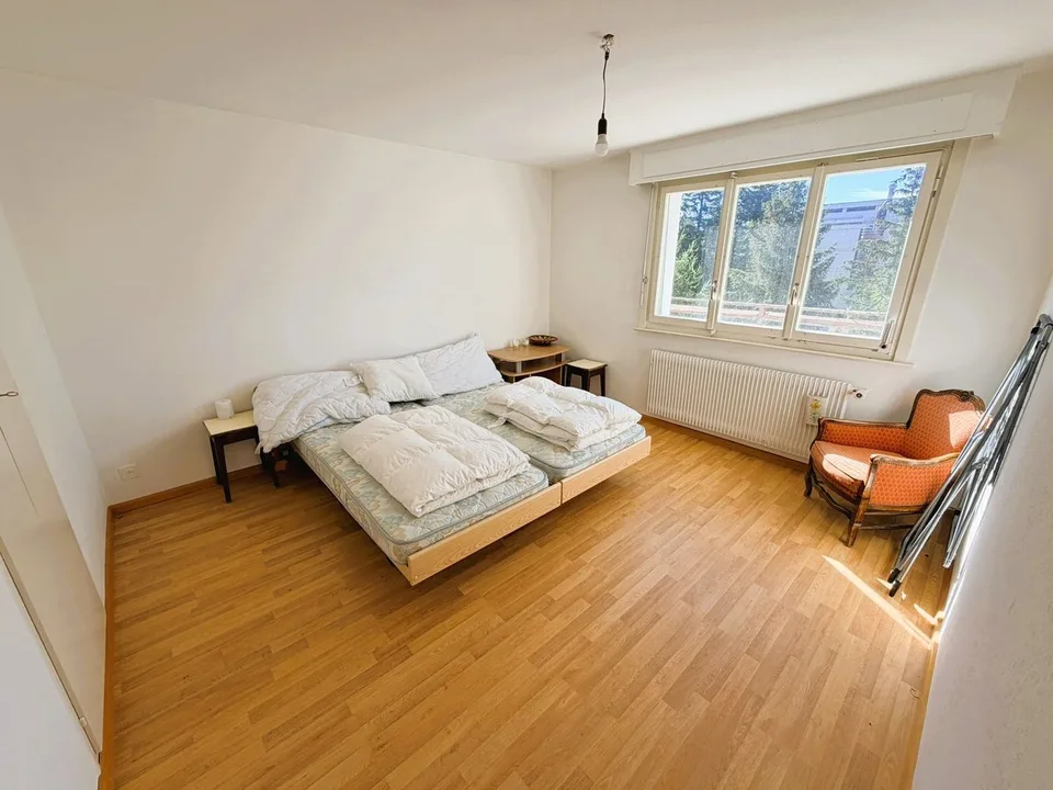 Spacious & bright 4.5 rooms - Beautiful view - Very quiet location - Very well located - Superb sunshine