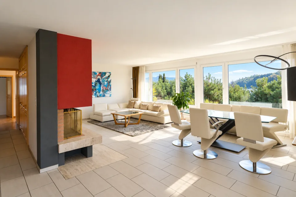 GROSSEN IMMOBILIEN - Freistehendes Ein- bis Zweifamilienhaus mit Pool in Ittigen – Foto 4 von 14
