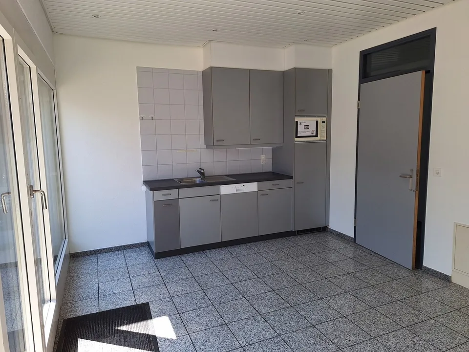 Office spaces, from 18m2 to 736 m2 - in a quiet location – photo 6 of 12