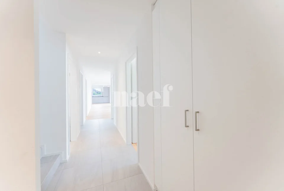 New 5.5-room duplex apartment with large terrace and balcony for sale in Prévonloup – photo 4 of 10